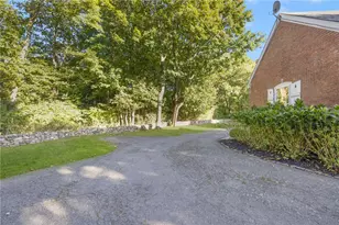 8 Brenton Rd, Newport, RI 02840 - Photo 20