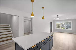 53 Comstock Ave, Providence, RI 02907 - Photo 30