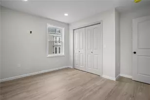 53 Comstock Ave, Providence, RI 02907 - Photo 14