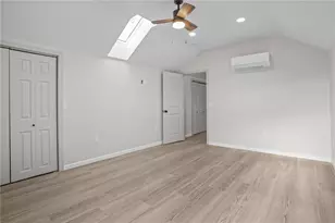 53 Comstock Ave, Providence, RI 02907 - Photo 46