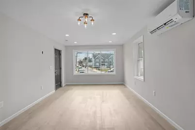 53 Comstock Avenue, Providence, RI 02907 - Photo 8