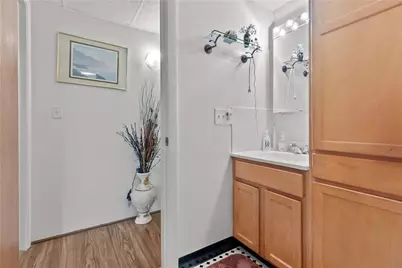 510 Child Street #105B, Warren, RI 02885 - Photo 22