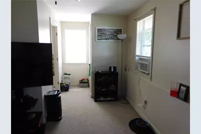 22 Douglas Street, West Warwick, RI 02893 - Photo 26