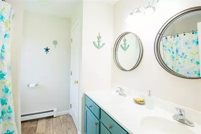 663 Aquidneck Avenue, Middletown, RI 02842 - Photo 18
