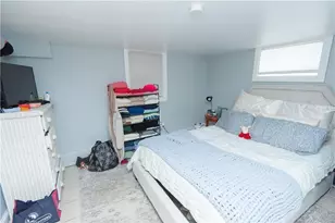 11 Crescent Rd, Middletown, RI 02842 - Photo 10