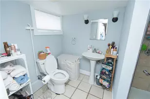 11 Crescent Rd, Middletown, RI 02842 - Photo 12
