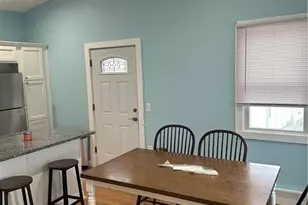 17 Crescent Rd, Middletown, RI 02842 - Photo 4