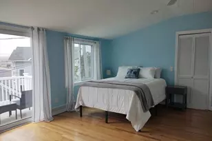 17 Crescent Rd, Middletown, RI 02842 - Photo 12