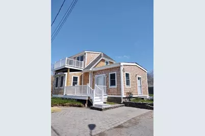 17 Crescent Road, Middletown, RI 02842 - Photo 1