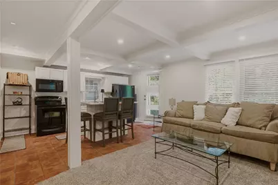 554 East Main Road, Middletown, RI 02842 - Photo 6