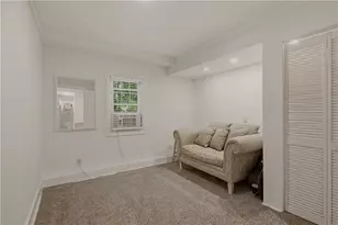 554 E Main Rd, Middletown, RI 02842 - Photo 20
