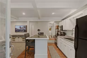 554 E Main Rd, Middletown, RI 02842 - Photo 8