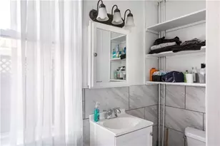 32 Ann St, Newport, RI 02840 - Photo 14