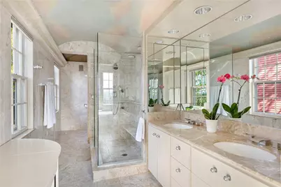 98 Congdon Street, Providence, RI 02906 - Photo 18