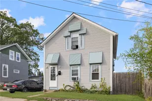 10 Grove St, West Warwick, RI 02893 - Photo 30