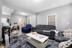 10 Grove St, West Warwick, RI 02893 - Photo 6