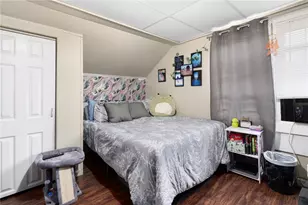 10 Grove St, West Warwick, RI 02893 - Photo 8