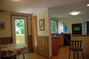 414 Middlebridge Rd, South Kingstown, RI 02879 - Photo 4