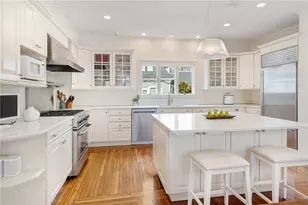 100 Coggeshall Ave, Newport, RI 02840 - Photo 8