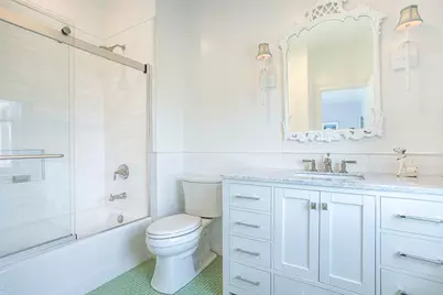 78 Rhode Island Avenue #6, Newport, RI 02840 - Photo 18