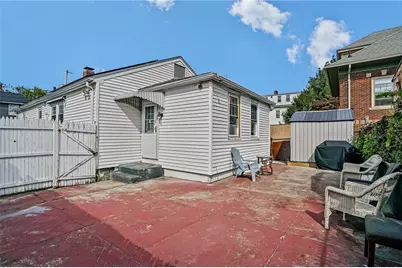 30 Touro Street, Providence, RI 02904 - Photo 36