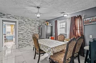 30 Touro St, Providence, RI 02904 - Photo 8