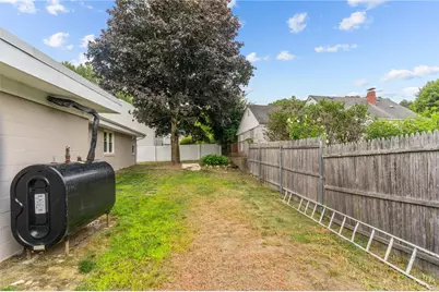 5 Gano Avenue, Johnston, RI 02919 - Photo 22