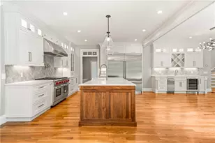 105 Princess Pine Dr, East Greenwich, RI 02818 - Photo 10