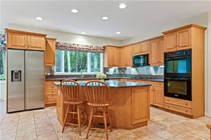 60 Pheasant Dr, East Greenwich, RI 02818 - Photo 10