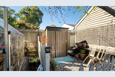 224 Palace Avenue, Warwick, RI 02886 - Photo 32