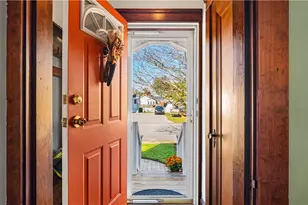 224 Palace Ave, Warwick, RI 02886 - Photo 4