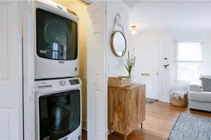 45 Second St, Newport, RI 02840 - Photo 6