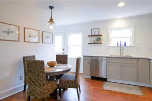 45 Second St, Newport, RI 02840 - Photo 12