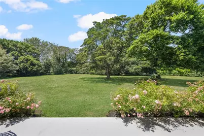 553 Bellevue Avenue #1, Newport, RI 02840 - Photo 22