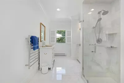 553 Bellevue Avenue #1, Newport, RI 02840 - Photo 16