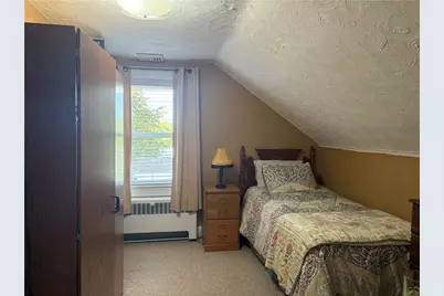 65 Maple Avenue, Middletown, RI 02842 - Photo 24