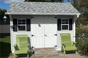 65 Maple Ave, Middletown, RI 02842 - Photo 6