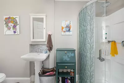 14 Parade Street, Providence, RI 02909 - Photo 24