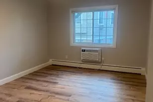 65 Oaklawn Ave, Cranston, RI 02920 - Photo 8