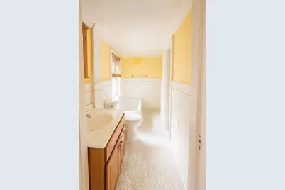 61 Whitmarsh Street, Providence, RI 02907 - Photo 22