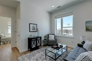 30 Veterans Memorial Pkwy, East Providence, RI 02914 - Photo 34