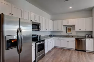 30 Veterans Memorial Pkwy, East Providence, RI 02914 - Photo 28