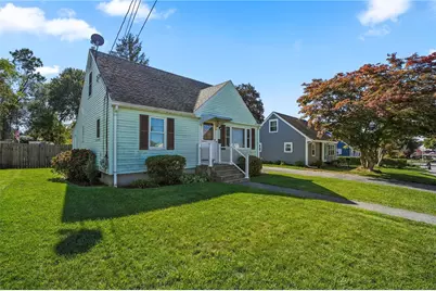 87 Vincent Avenue, East Providence, RI 02914 - Photo 14