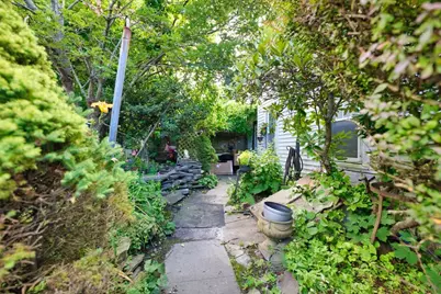 898 Main Road, Tiverton, RI 02878 - Photo 6