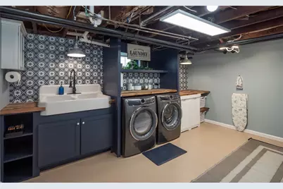 26 Vernon Avenue, Newport, RI 02840 - Photo 30