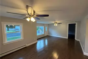 65 Angus St, Coventry, RI 02816 - Photo 8