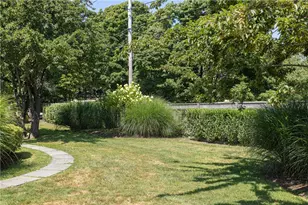 112 Harrison Ave, Newport, RI 02840 - Photo 46
