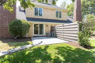 112 Harrison Ave, Newport, RI 02840 - Photo 44