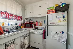 580 Central Ave, Pawtucket, RI 02861 - Photo 8