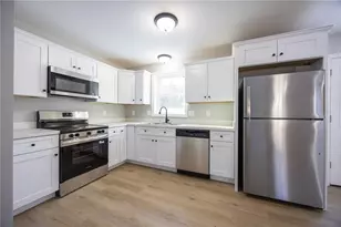 2 Pine Way Blvd, Coventry, RI 02816 - Photo 4